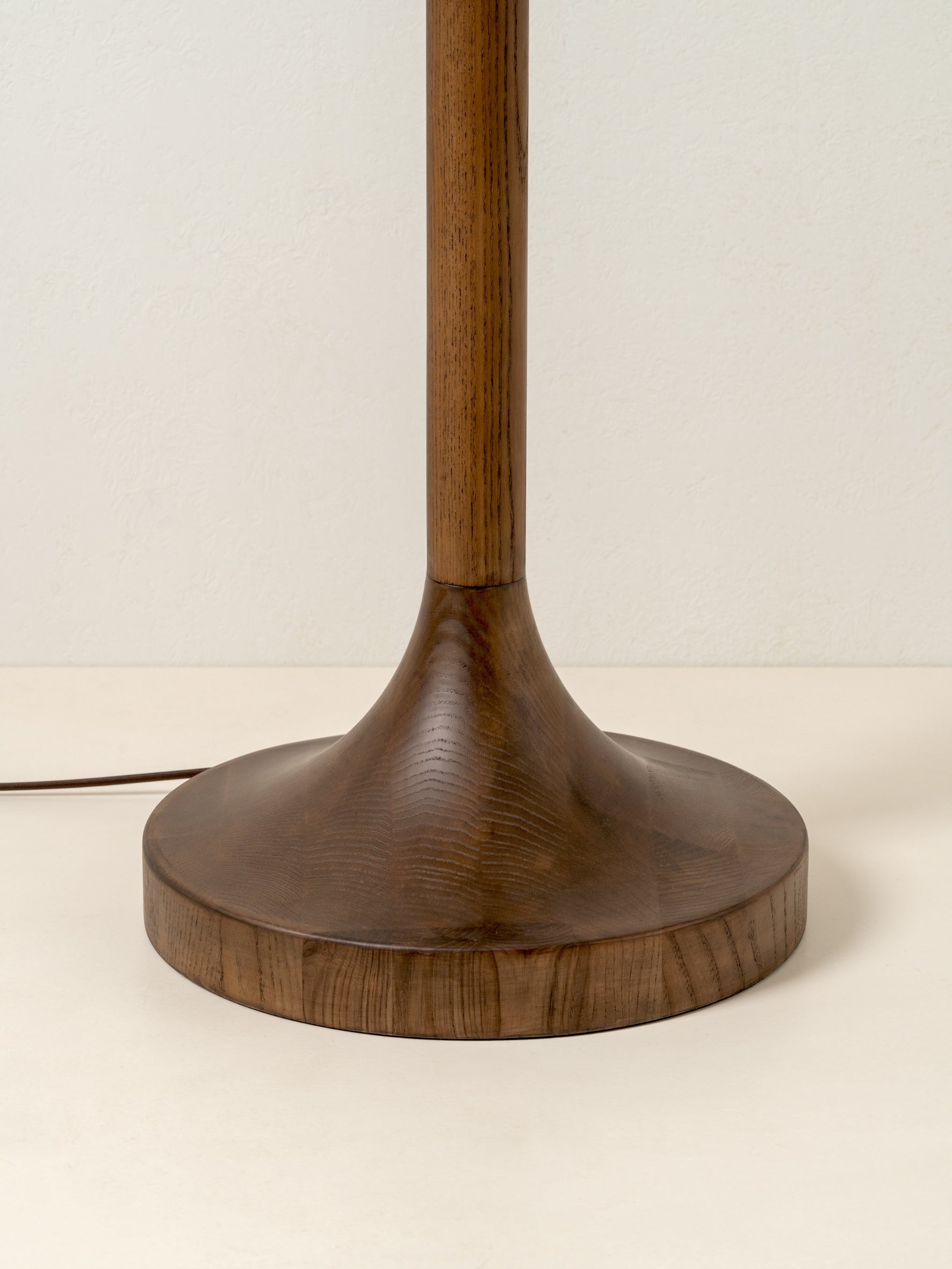 Sundara floor lamp | Floor Lamp | Lights & Lamps | USA | Modern Affordable Designer Lighting