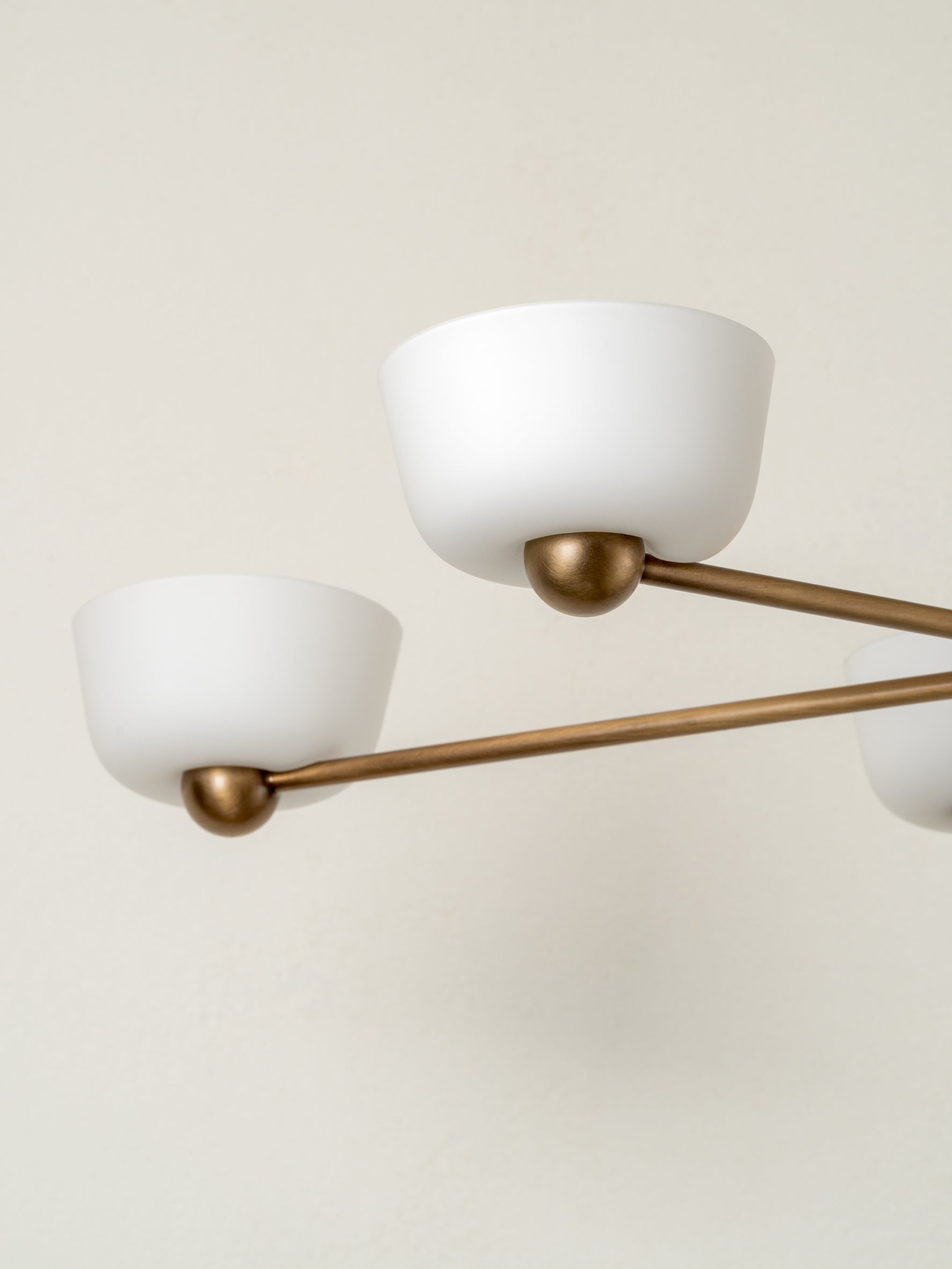 Volute pendant