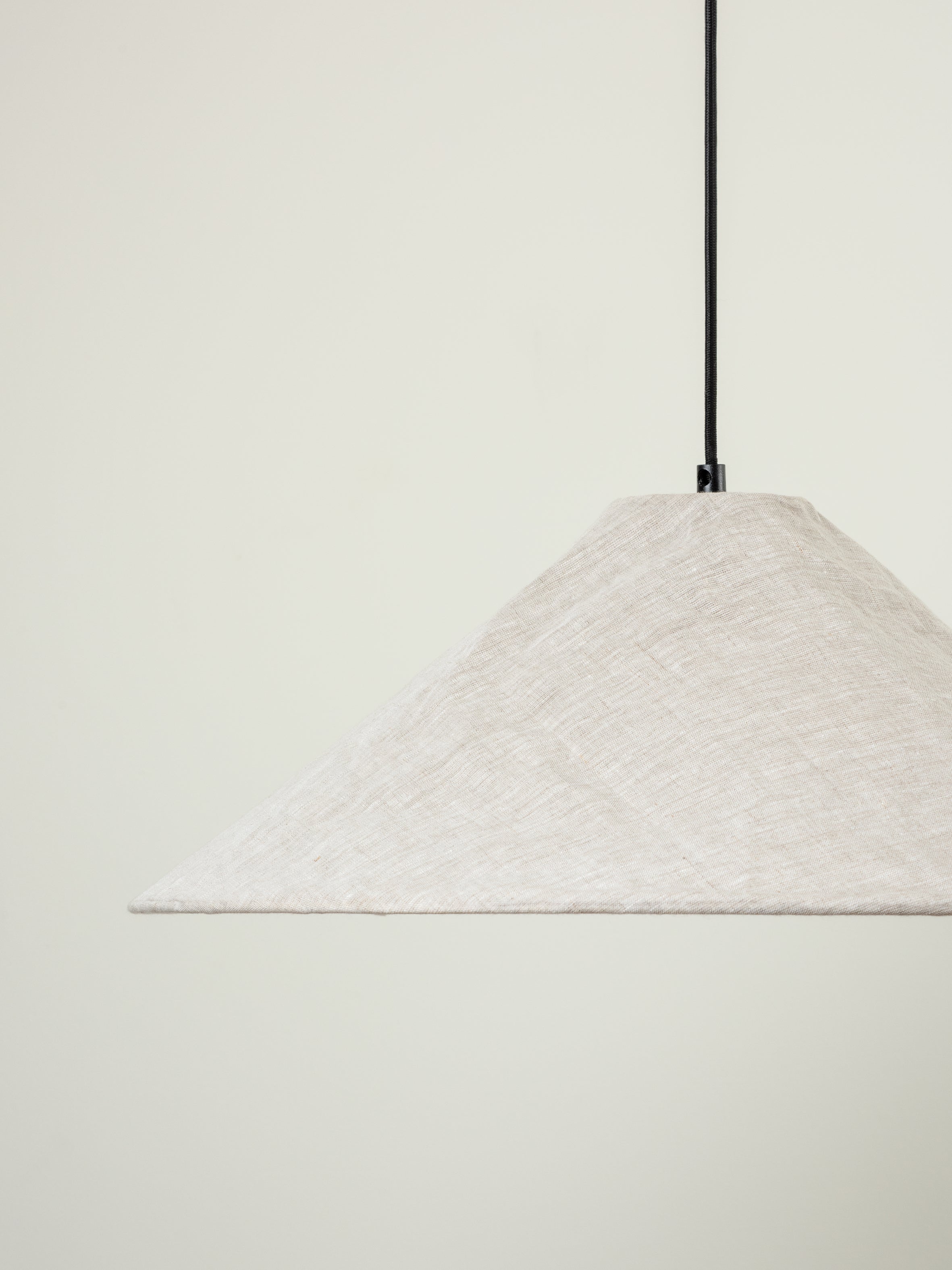Siya - collapsible large linen lampshade