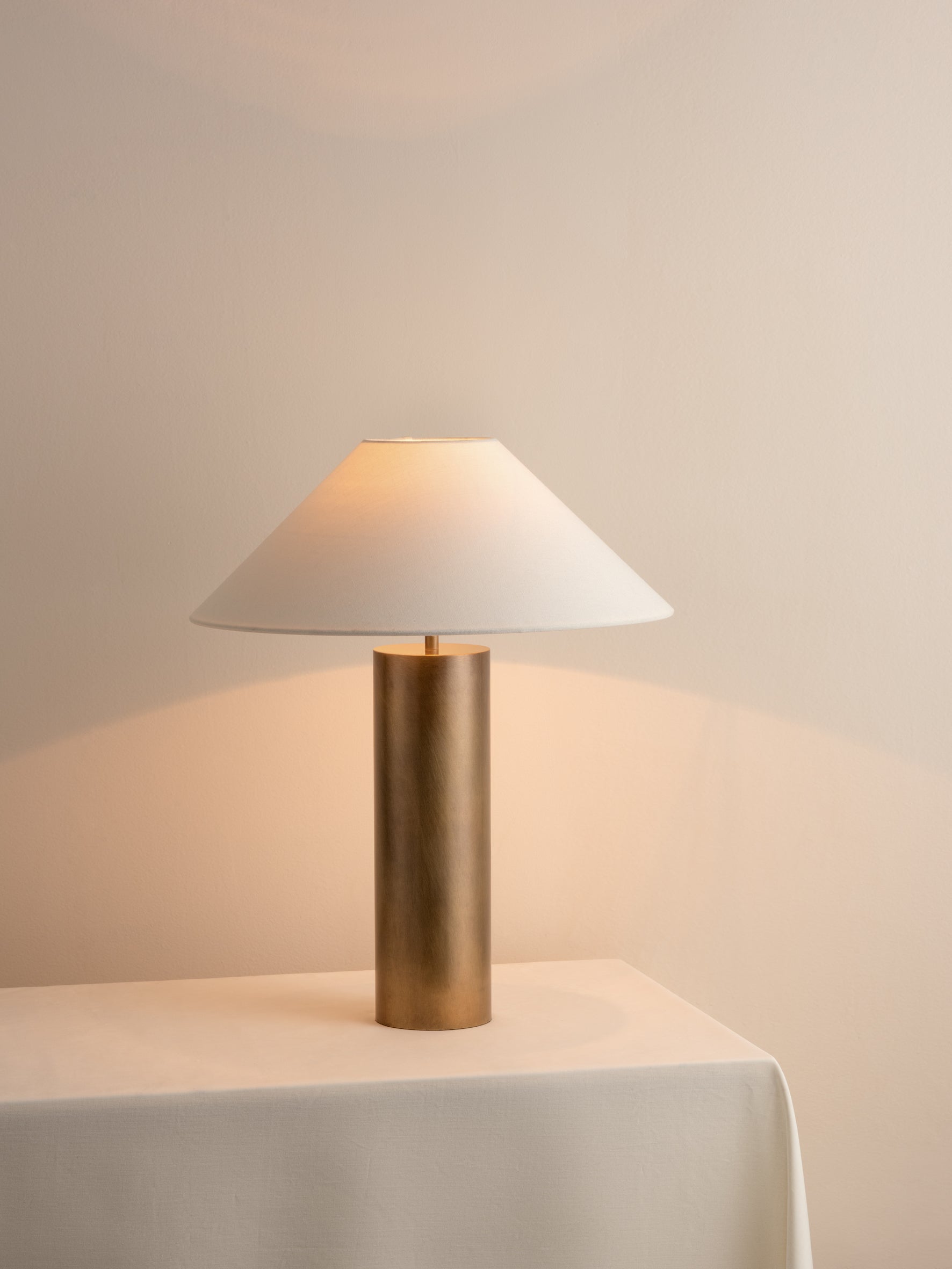 Bleeker - aged brass and linen table lamp | Table Lamp | Lights & Lamps Inc | Modern Affordable Designer Lighting | USA