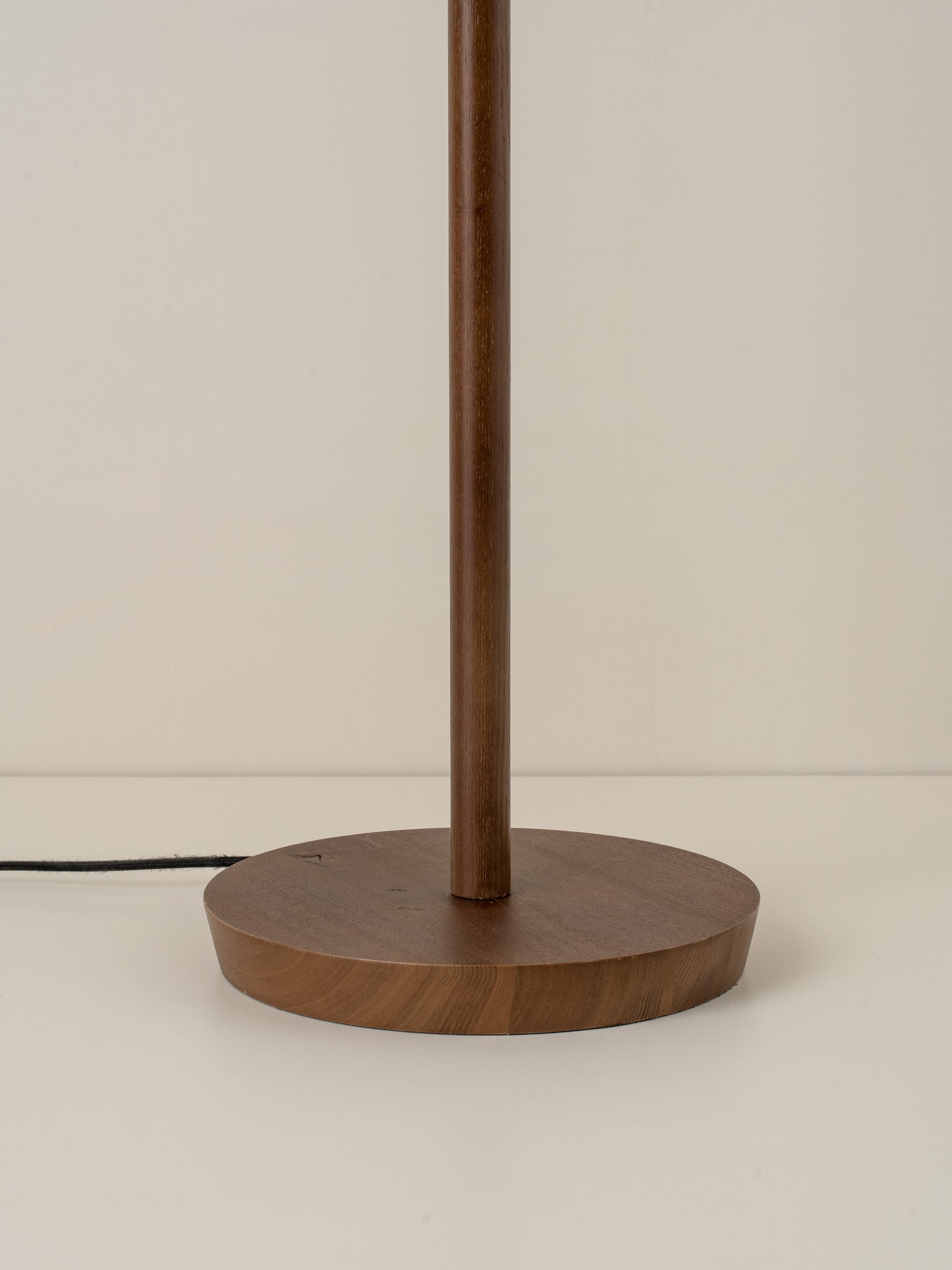 Folia - walnut wood and scalloped natural linen floor lamp | Floor Lamp | Lights & Lamps Inc | Modern Affordable Designer Lighting | USA