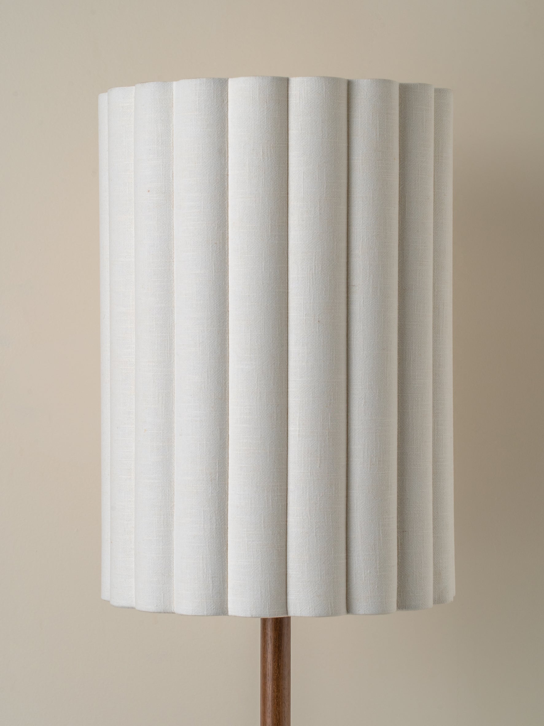 Folia - walnut wood and scalloped natural linen floor lamp | Floor Lamp | Lights & Lamps Inc | Modern Affordable Designer Lighting | USA