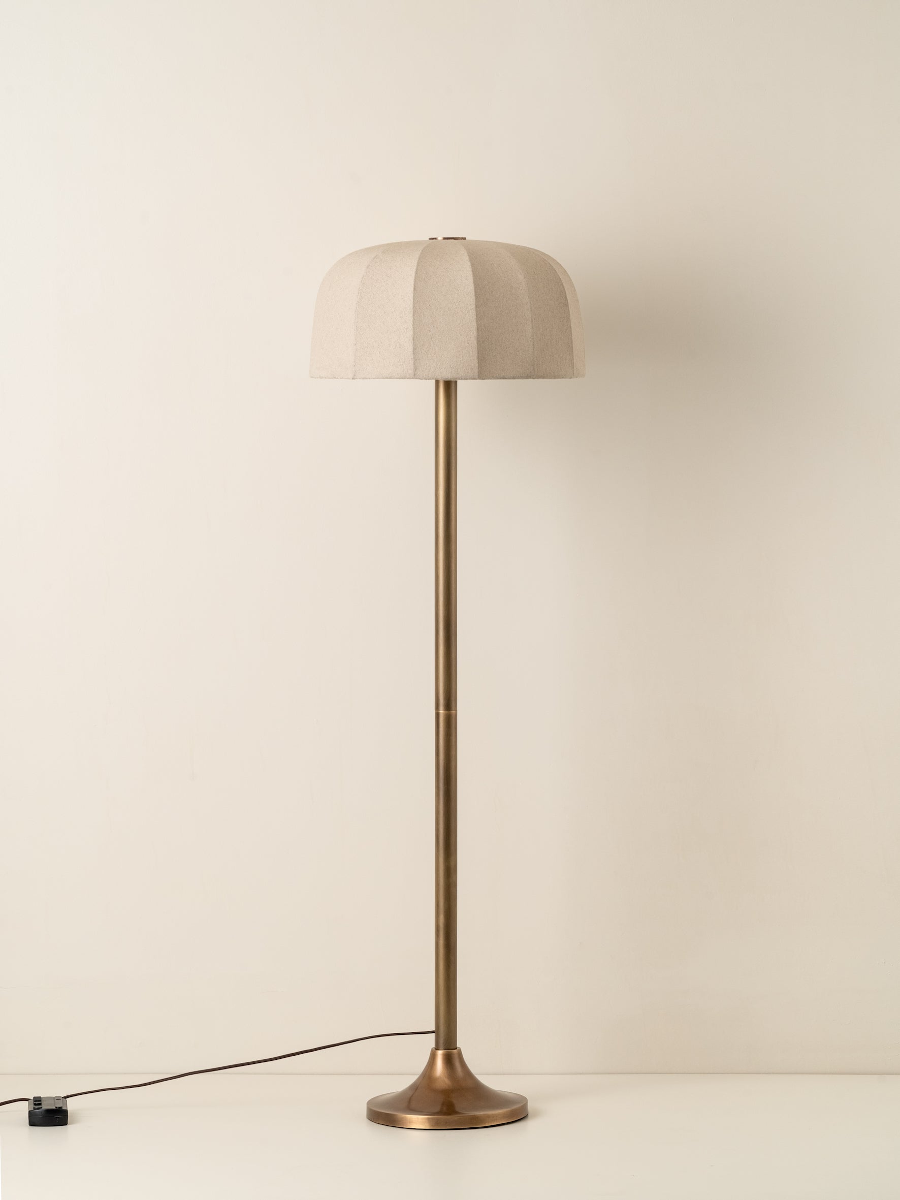 Ottino - aged brass and linen floor lamp