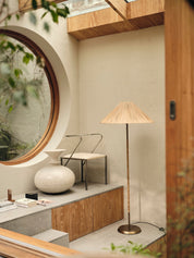 Anji floor lamp | Floor Lamp | lights&lamps | UK | Modern Affordable Designer Lighting