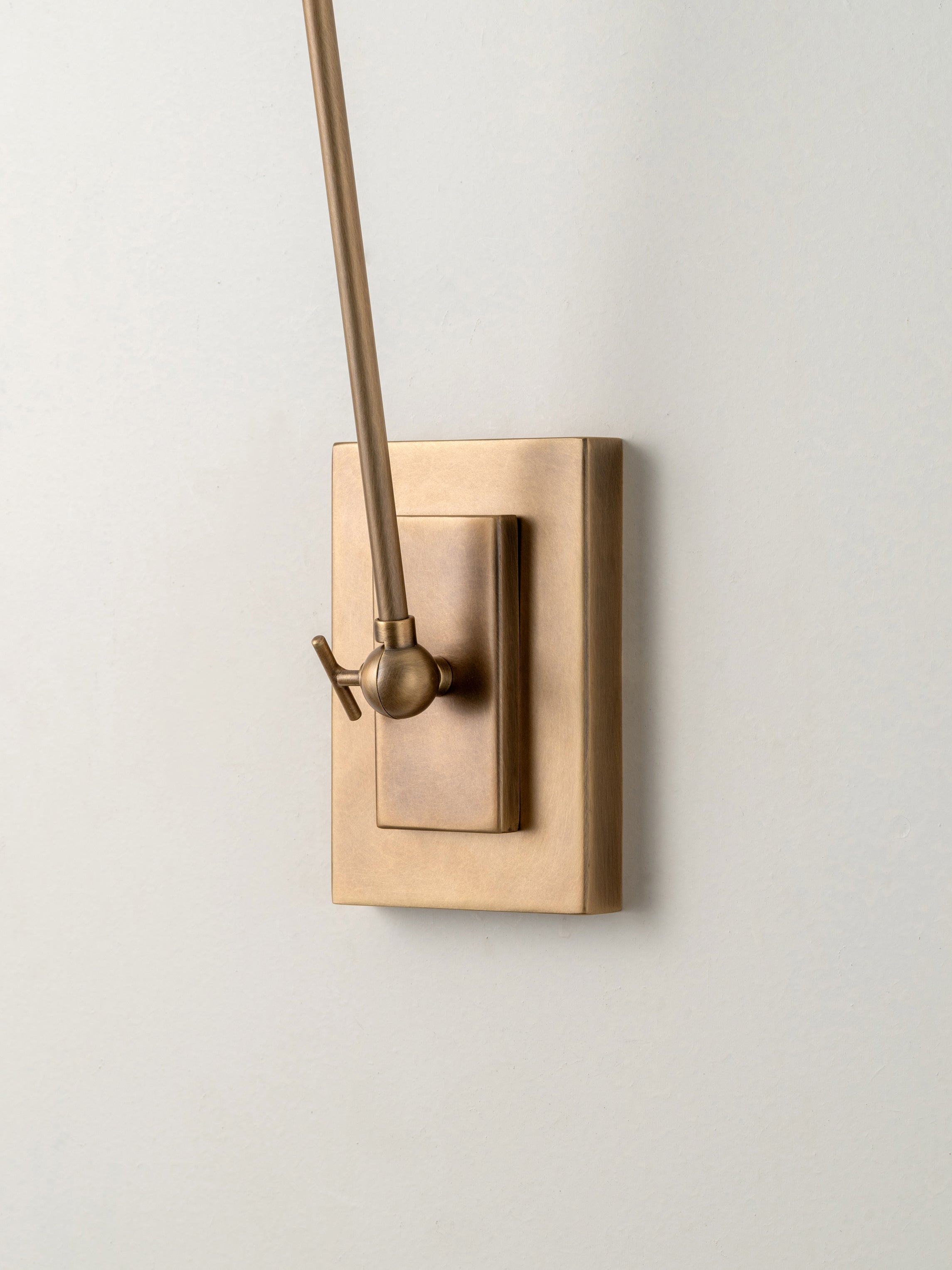 Celano aged brass wall light | Wall Light | lights&lamps | UK | Modern Affordable Designer Lighting