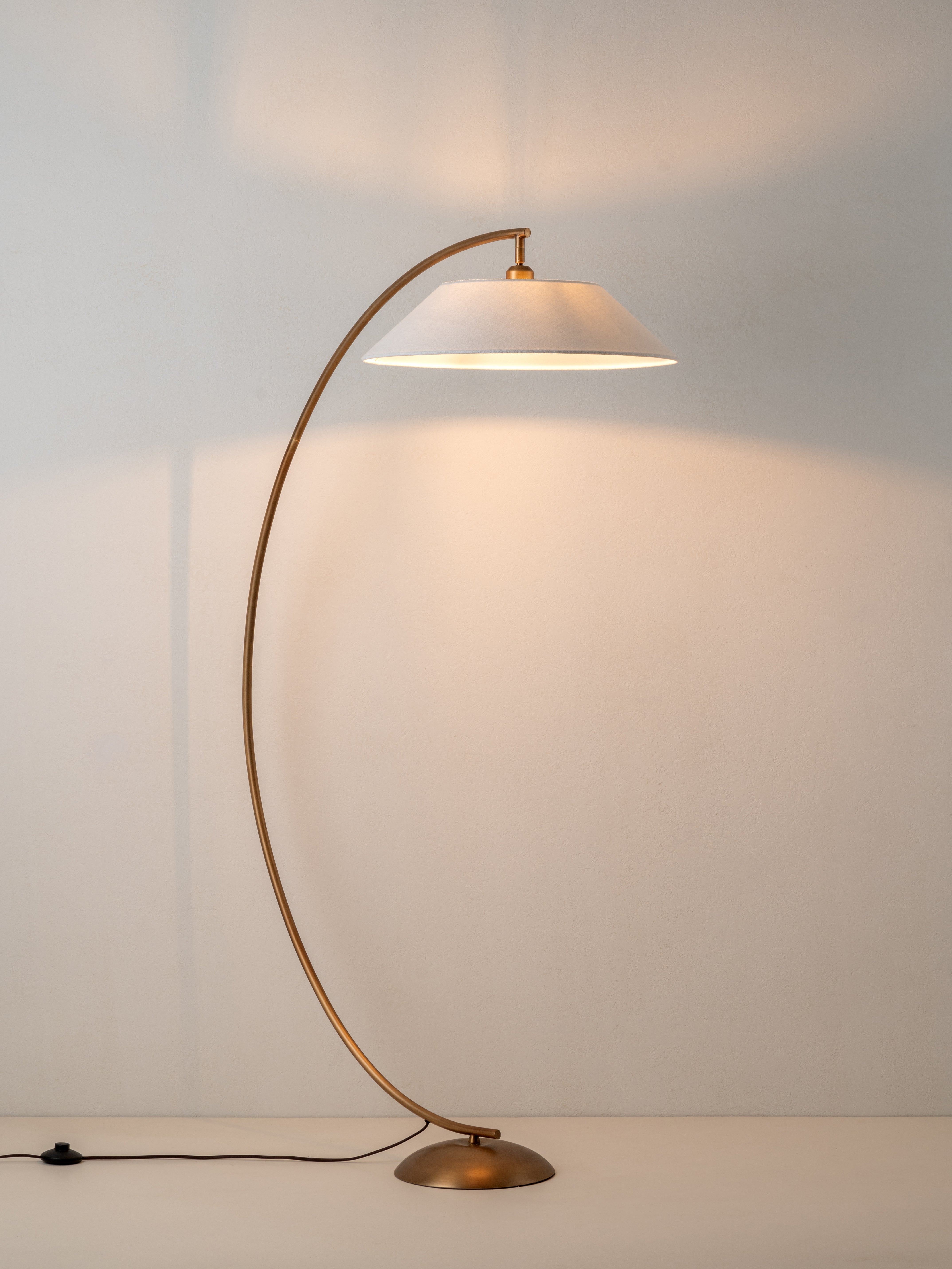 Circo aged brass floor lamp