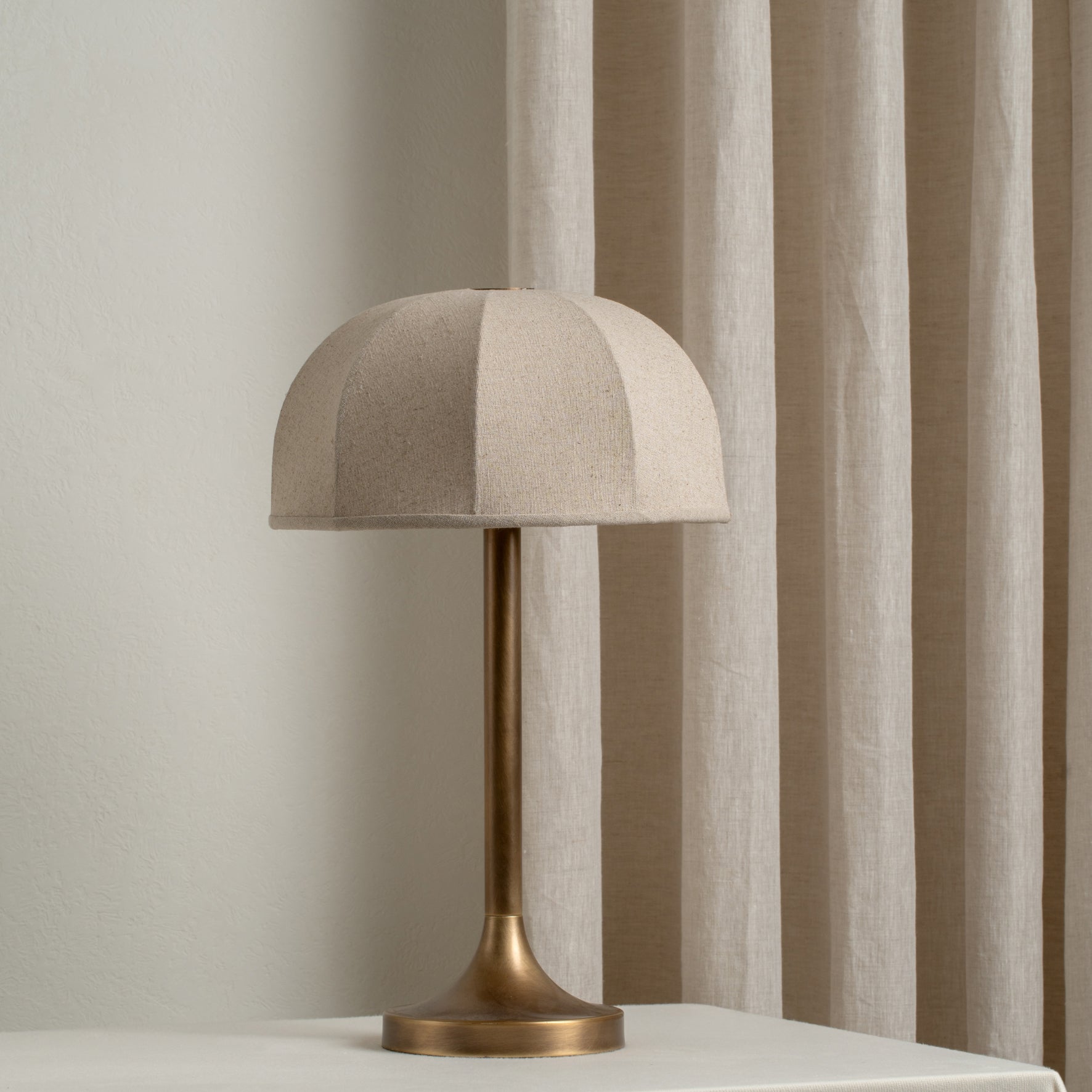 lights_lamps_Ottino_aged_brass_an_d_linen_table_lamp_LL4033_3_web.jpg