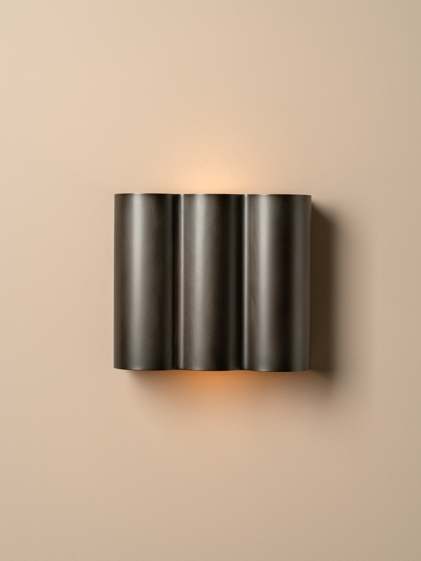 Soller bronze wall light | Wall Light | lights&lamps | UK | Modern Affordable Designer Lighting