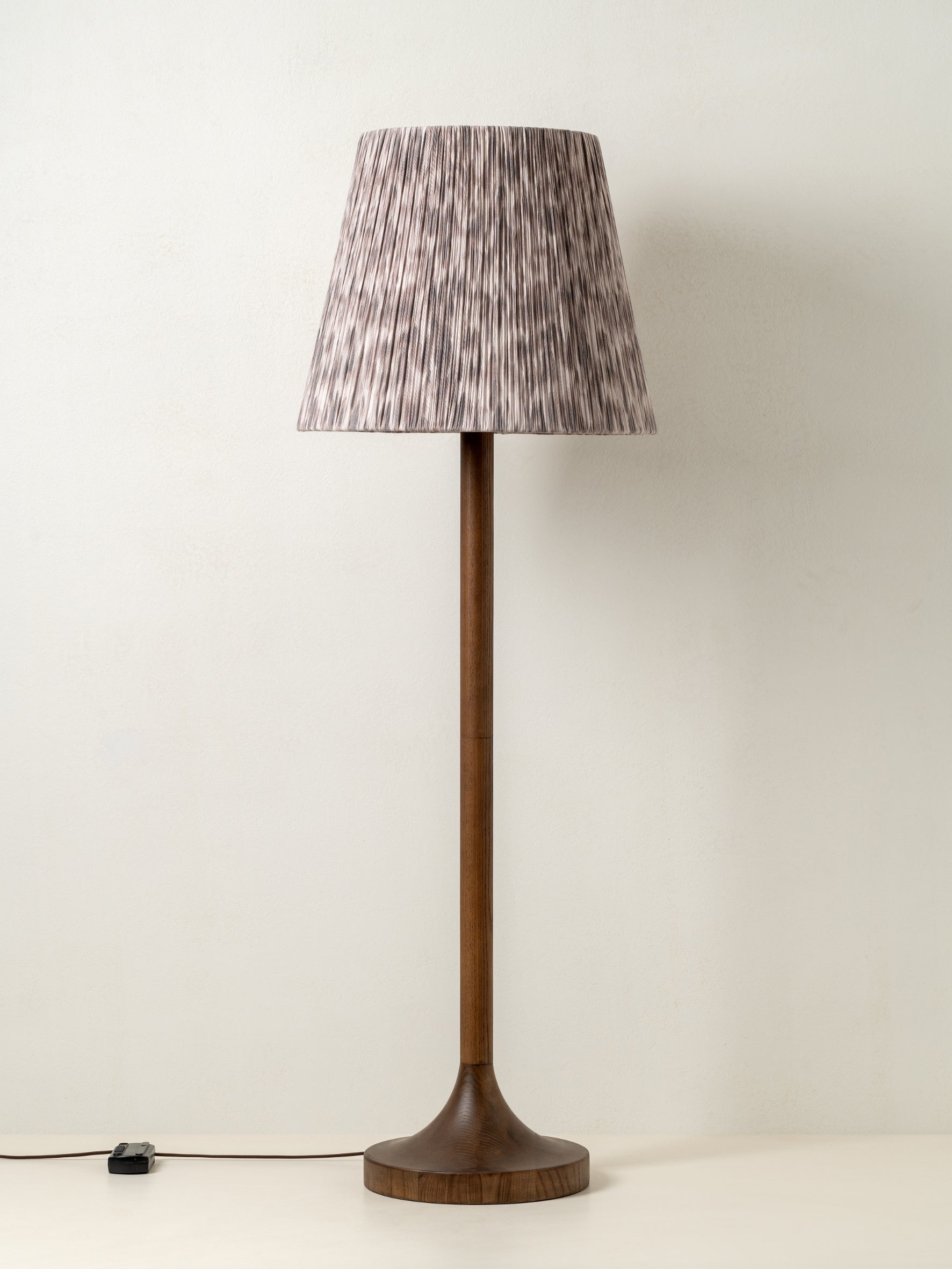Sundara floor lamp | Floor Lamp | Lights & Lamps | USA | Modern Affordable Designer Lighting