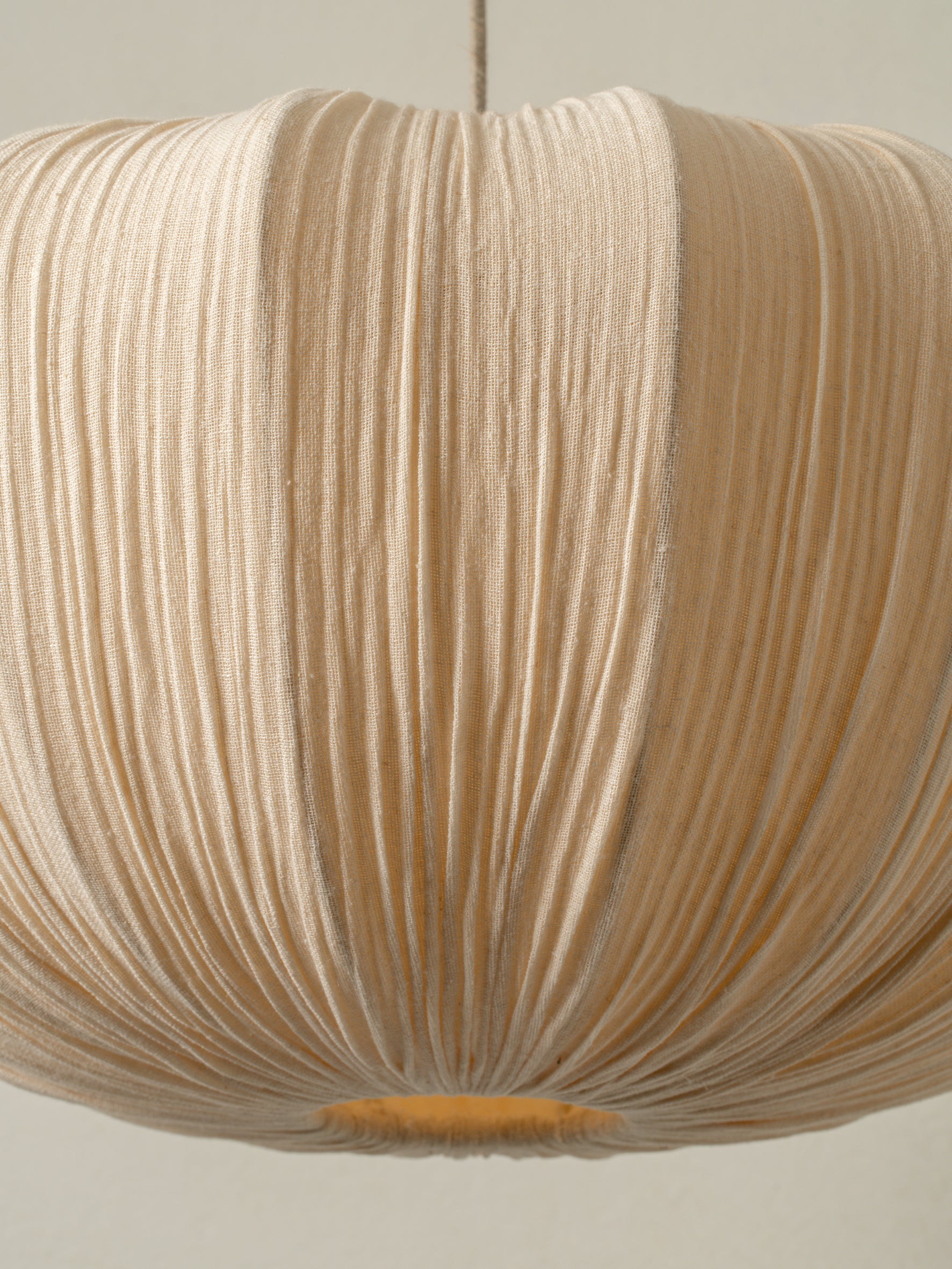 Ostrea large pendant | Ceiling Light | lights&lamps | UK | Modern Affordable Designer Lighting